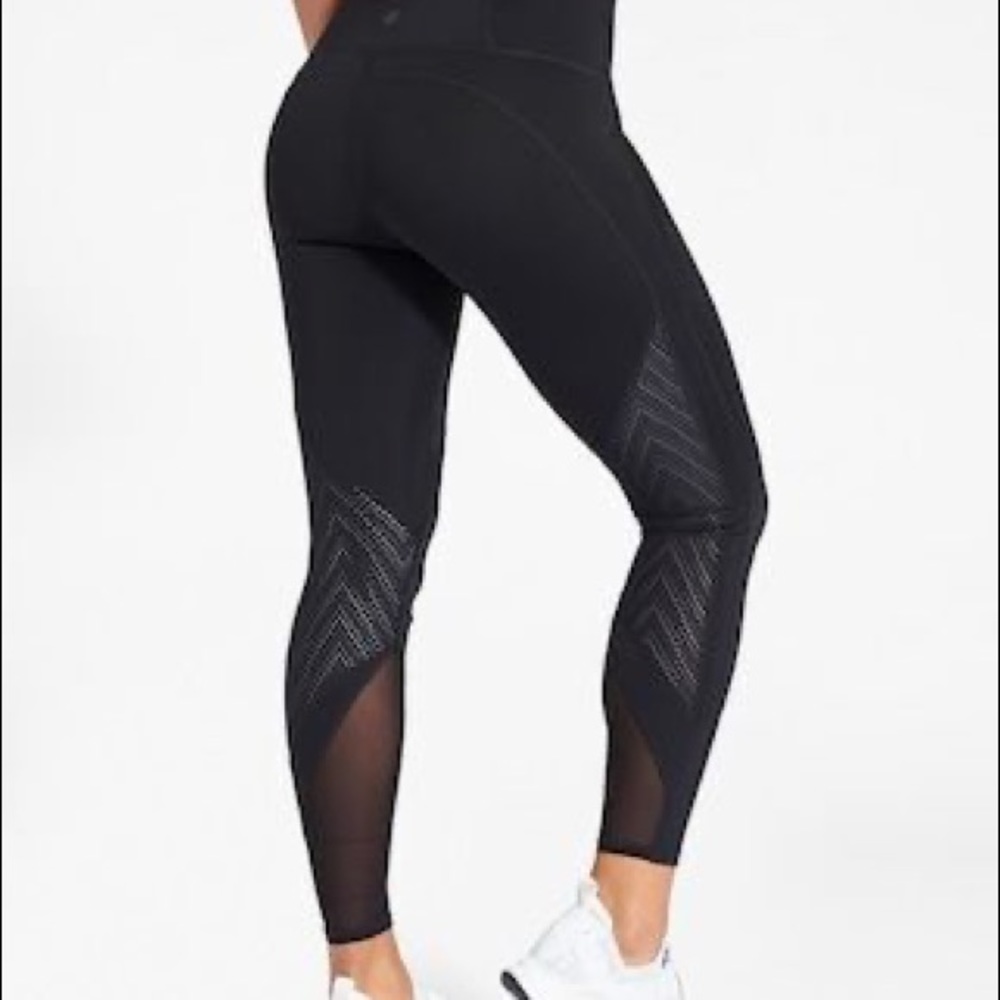 NWOT Athleta precision 7/8 leggings
